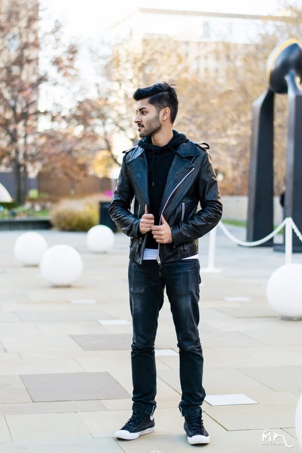 Mens black deals hoodie outfit