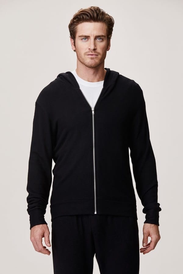 Gentle Black Hoodie Ideas for Men To Look Stylish