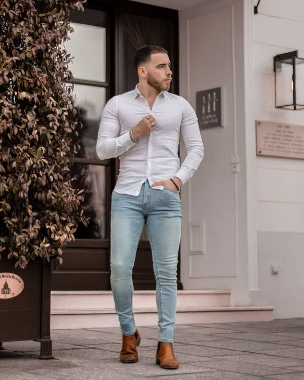 Best Blue Jeans With White Shirt Outfits For Men