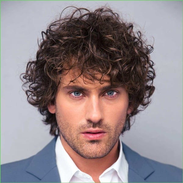 Impressive Medium Hairstyles For Men With Thick Hair