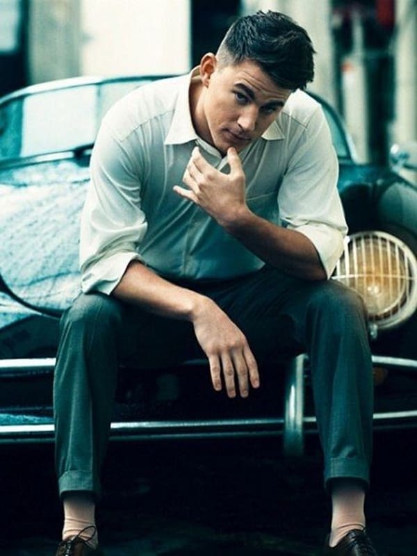  𝕶𝖗𝖎𝖘𝖍𝖓𝖆   Mens photoshoot poses Men fashion photoshoot Best  poses for men