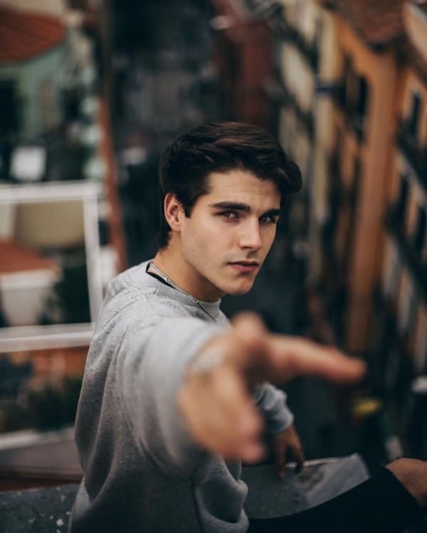 Photoshoot Best photography poses for boys 2019 Mobile photography