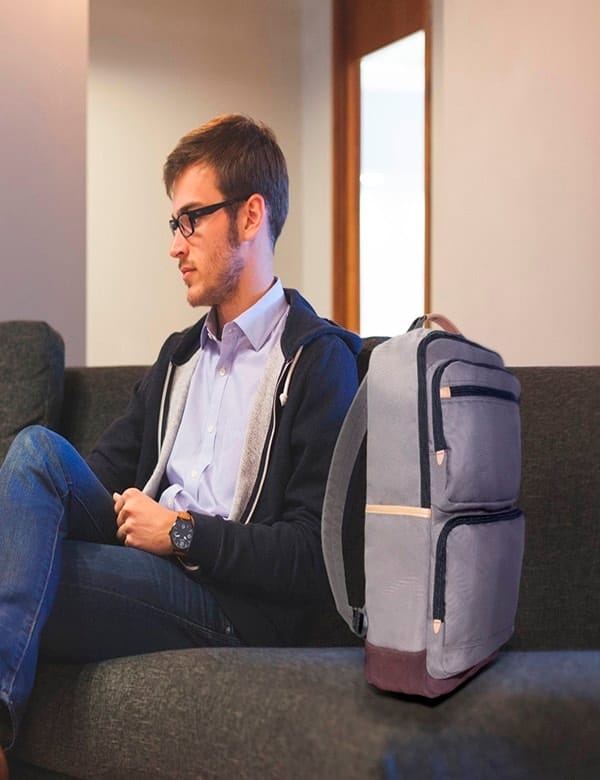 Stylish Office Bags For Men To Move In Style