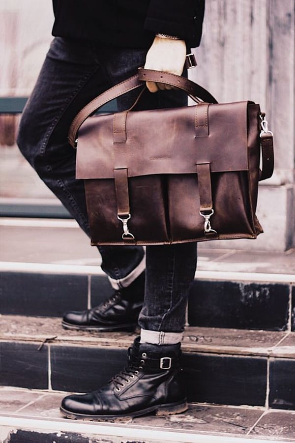 Stylish Office Bags For Men To Move In Style