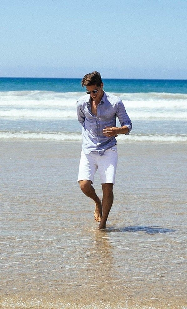 Cool And Stylish Beach Outfit For Men