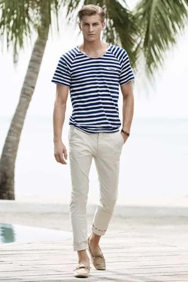 Cool And Stylish Beach Outfit For Men