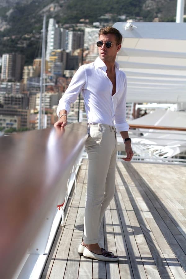 Best Chinos And Shirt Combinations For Men