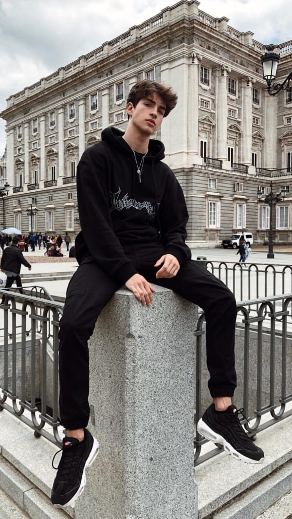 80+ Cool Outfits For Teenage Guys To Try In 2023