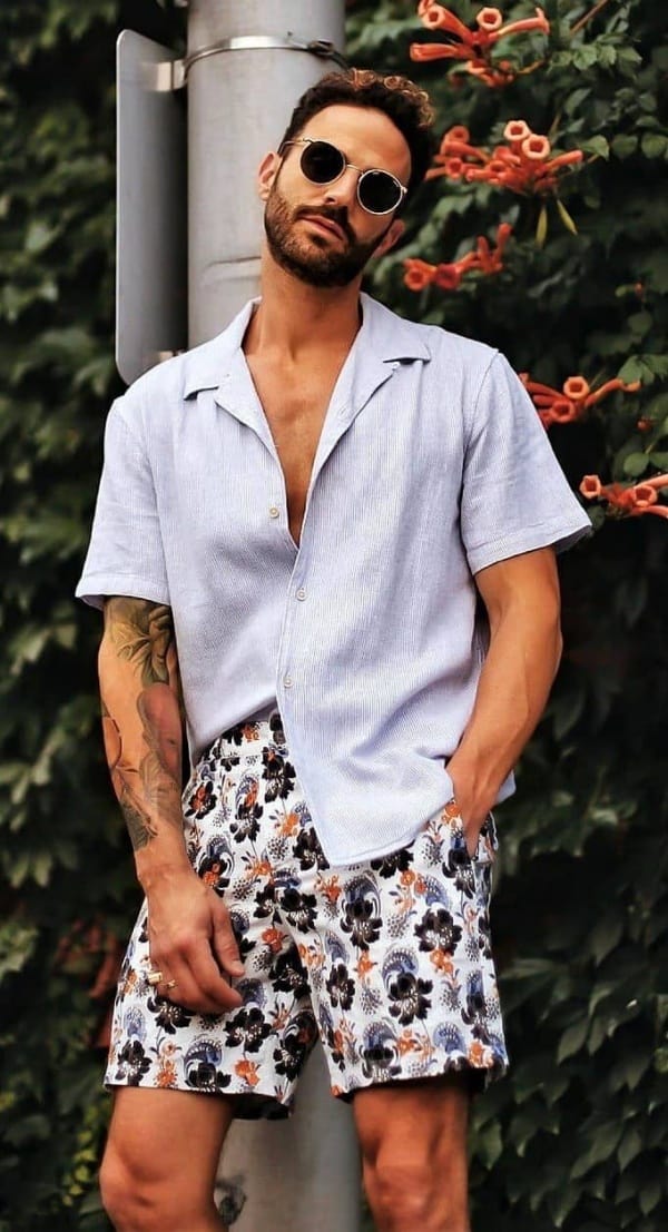 Cool Summer Beach Outfits For Men To Try