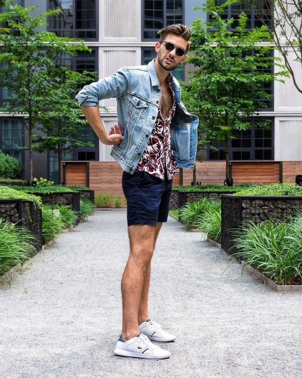 Cool Summer Beach Outfits For Men To Try