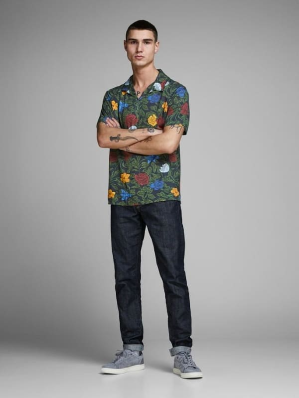 Stylish Printed Shirts Outfit Ideas For Men