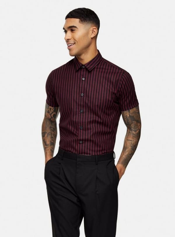 brown chinos black shirt