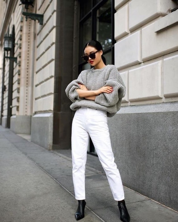 Classy Oversized Sweater Outfit Ideas For Women