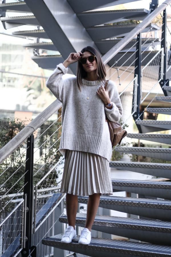 Classy Oversized Sweater Outfit Ideas For Women