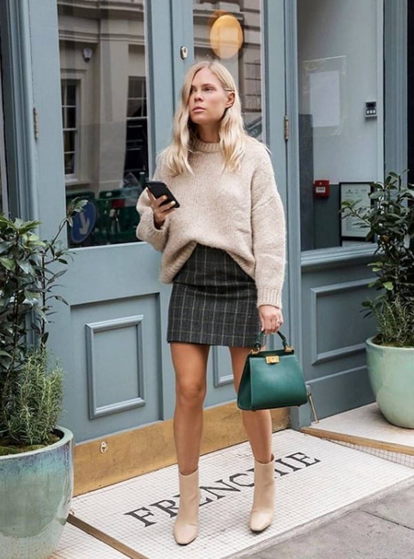 Classy Oversized Sweater Outfit Ideas For Women