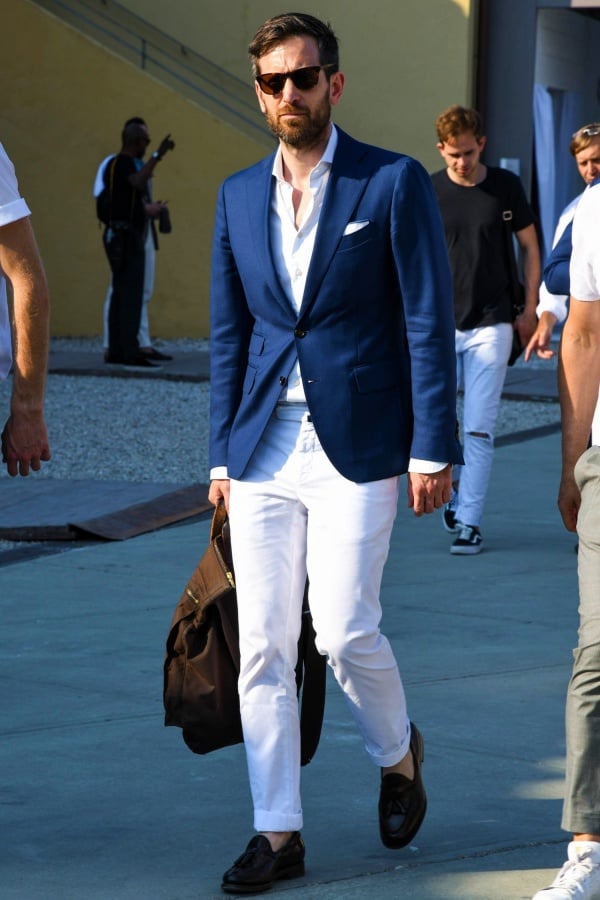 men’s blue blazer outfit ideas