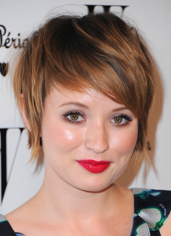 23 Suitable Short Hairstyles for Fat Faces  Double Chins