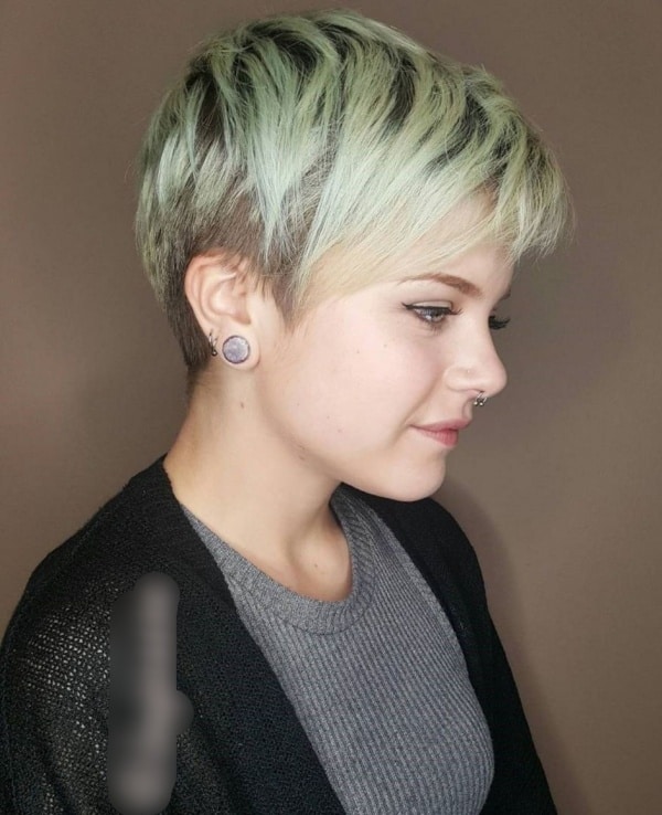 Beautiful Short Hairstyles For Fat Faces And Double Chins