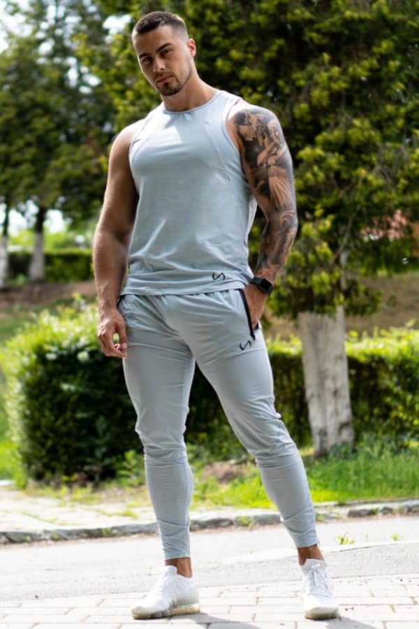 Best Jogger Outfits For Men