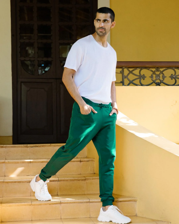 Best Jogger Outfits For Men
