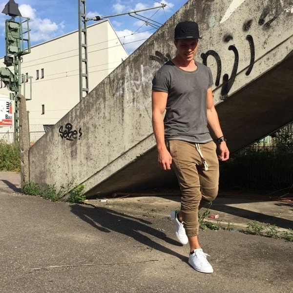 Best Jogger Outfits For Men