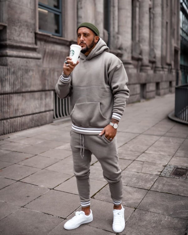 How To Wear Joggers? - 50 Best Jogger Outfits For Men