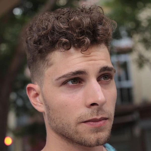 hairstyles for men with curly hair