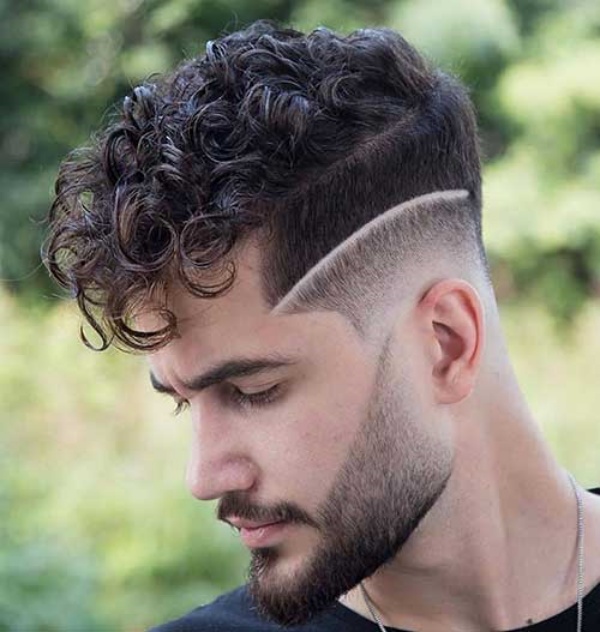 hairstyles for men with curly hair