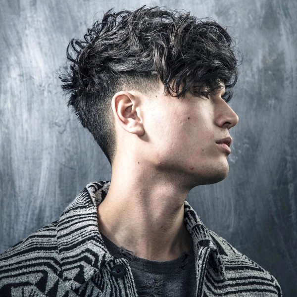 hairstyles for men with curly hair