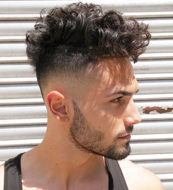 hairstyles for men with curly hair