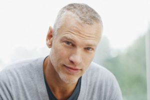 older men's hairstyles for thinning hair