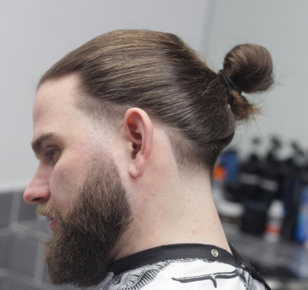 ponytail hairstyles for men