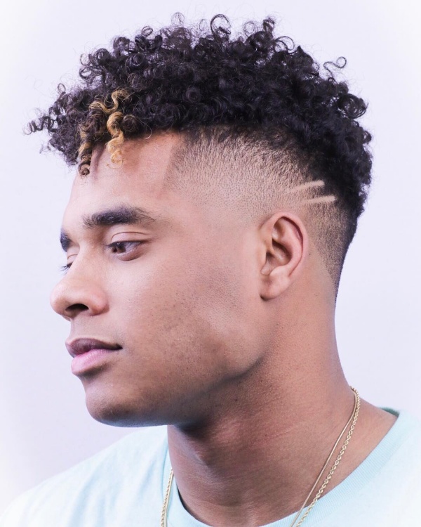 hairstyles for men with curly hair