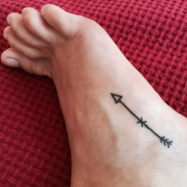 arrow tattoos for men