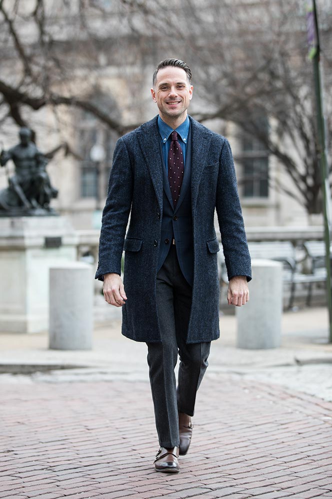 men's denim shirt outfit