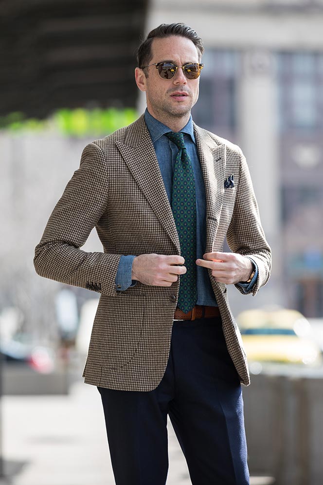 men's denim shirt outfit