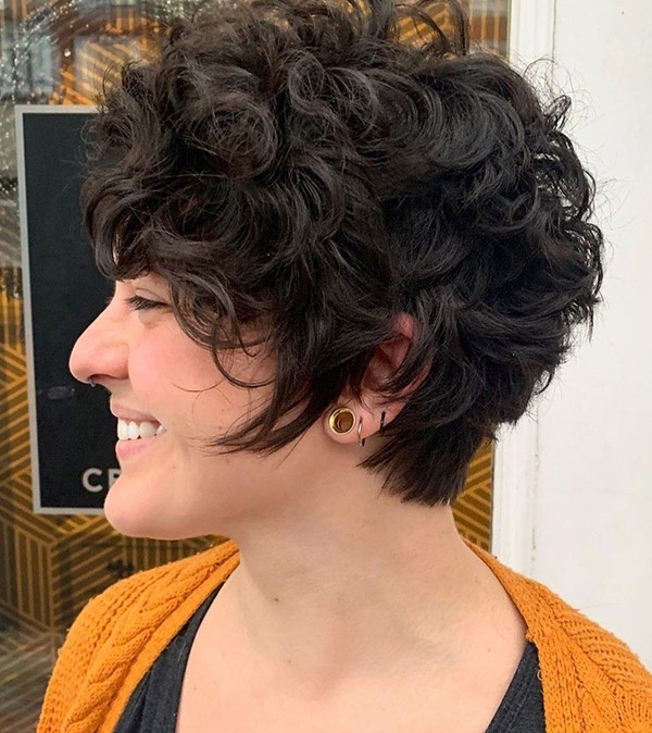 95 Beautiful Short Hairstyles For Fat Faces And Double Chins