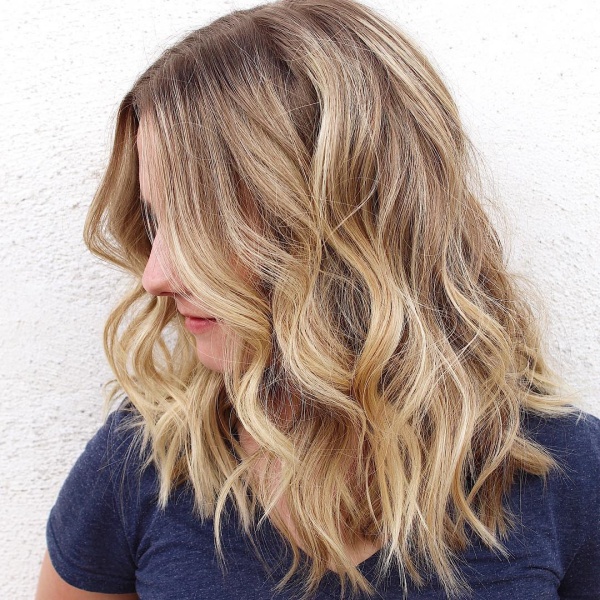 short hairstyles for fat faces and double chins