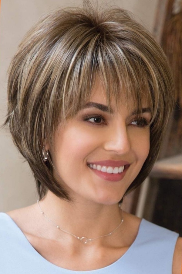 short hairstyles for fat faces and double chins