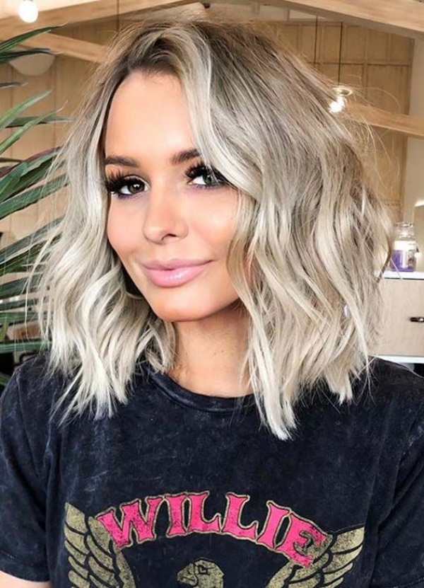 short hairstyles for fat faces and double chins