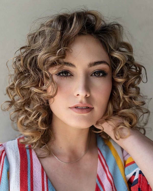 short hairstyles for fat faces and double chins